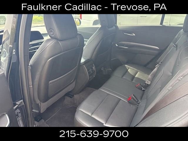 2025 Cadillac XT4 Premium Luxury
