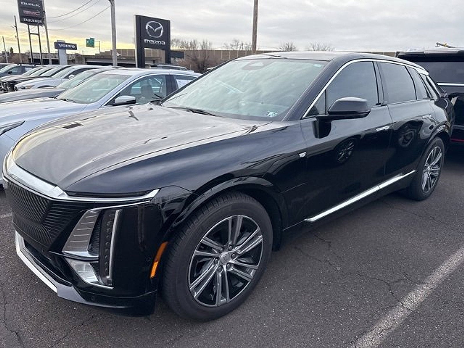 2023 Cadillac LYRIQ Luxury