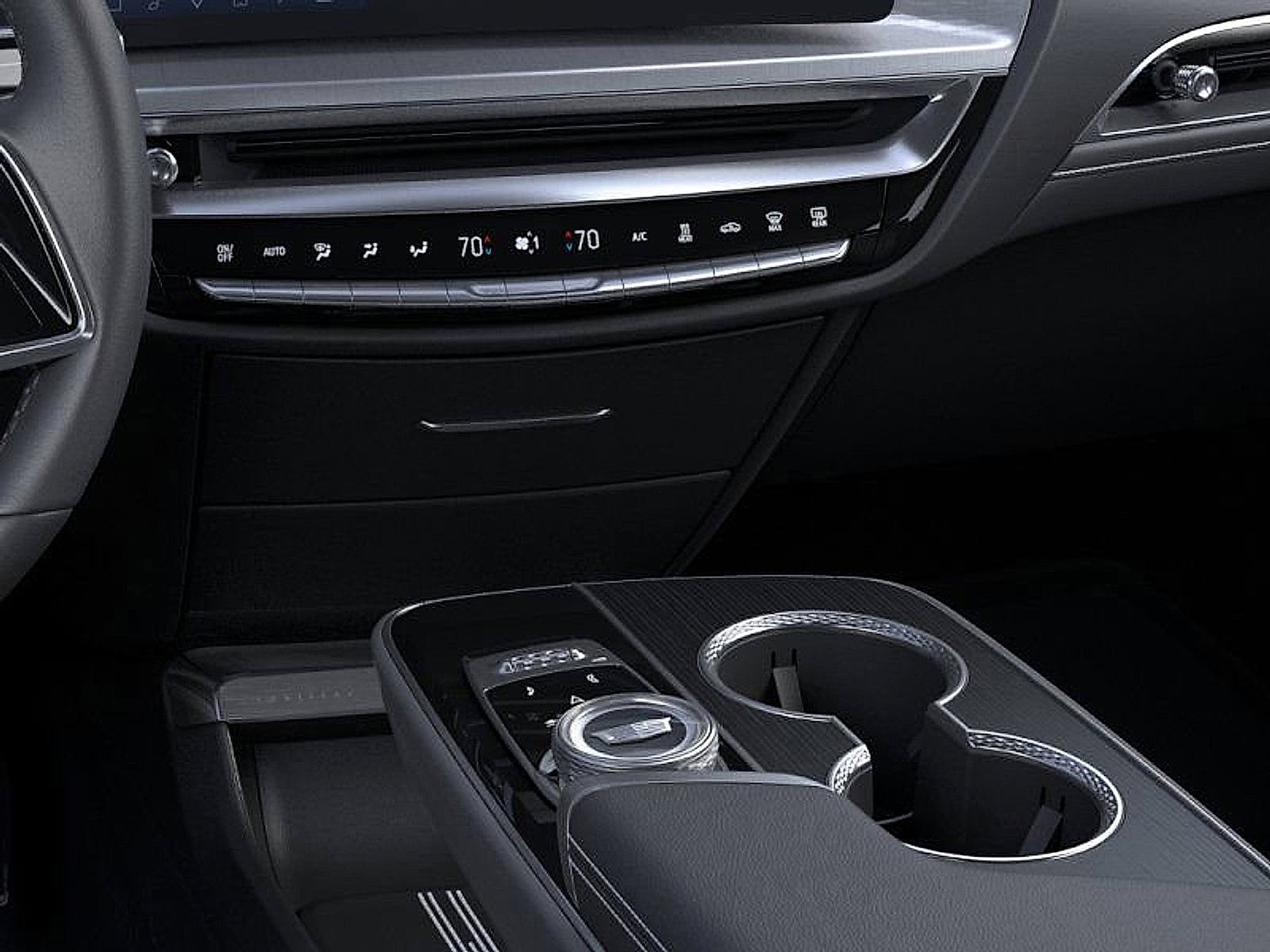 2025 Cadillac LYRIQ Luxury 1