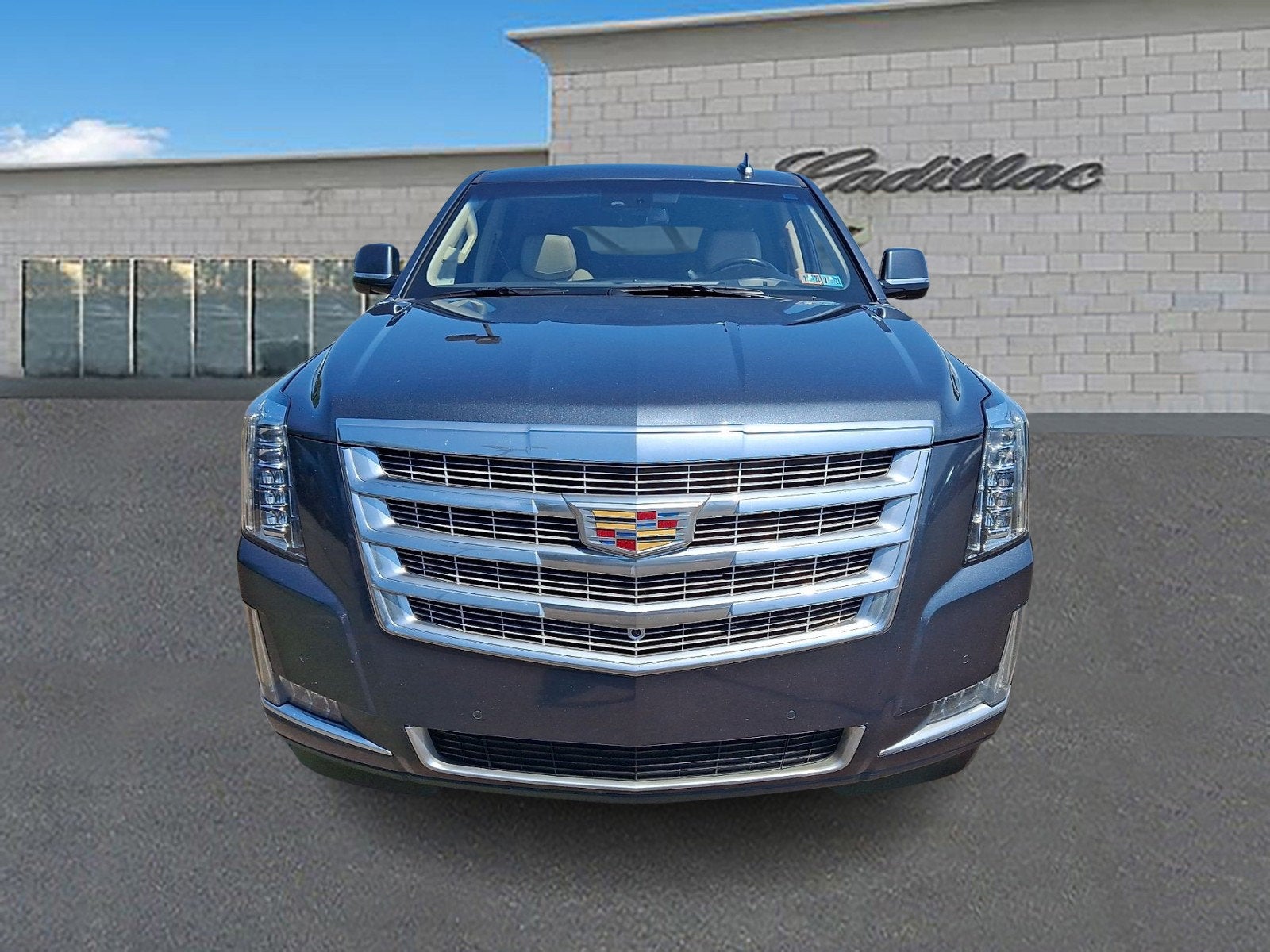 2020 Cadillac Escalade Luxury