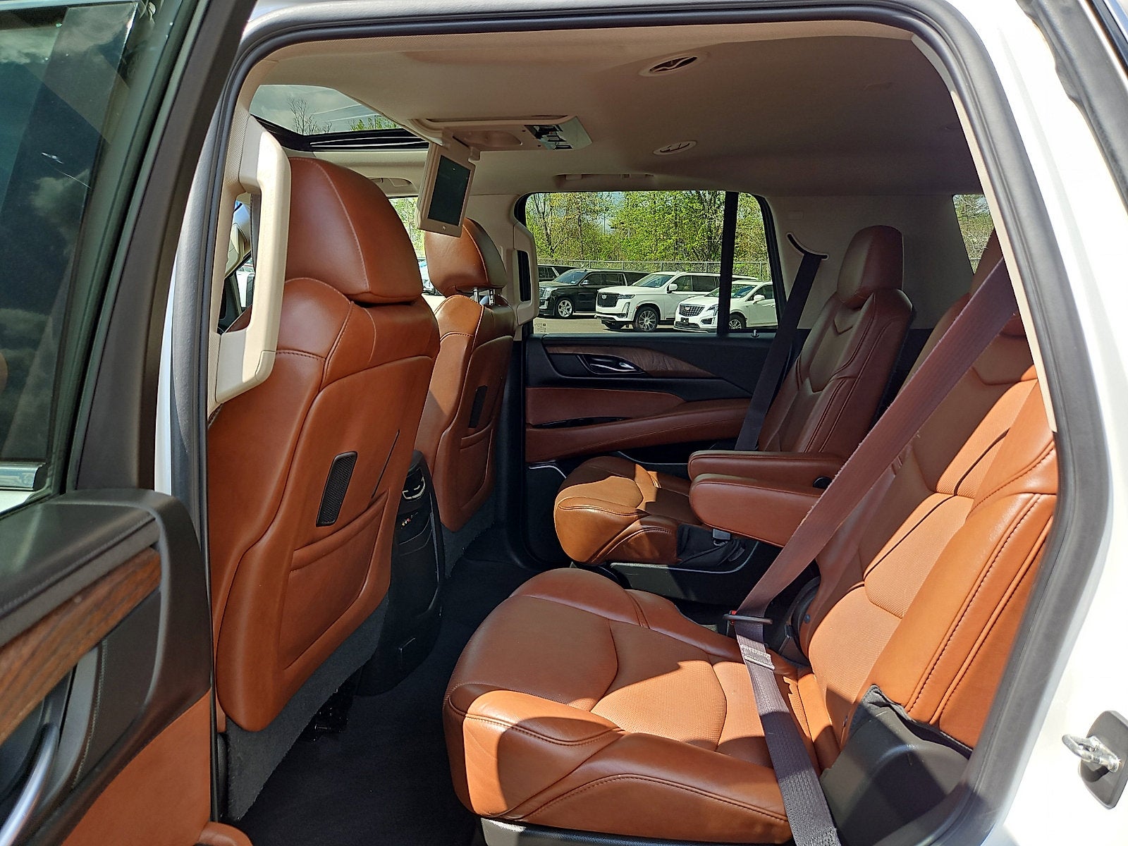 2016 Cadillac Escalade Luxury Collection