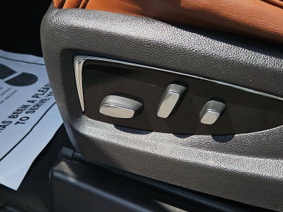 2016 Cadillac Escalade Luxury Collection