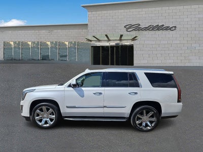 2016 Cadillac Escalade Luxury Collection