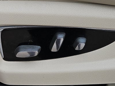 2016 Cadillac Escalade Luxury Collection