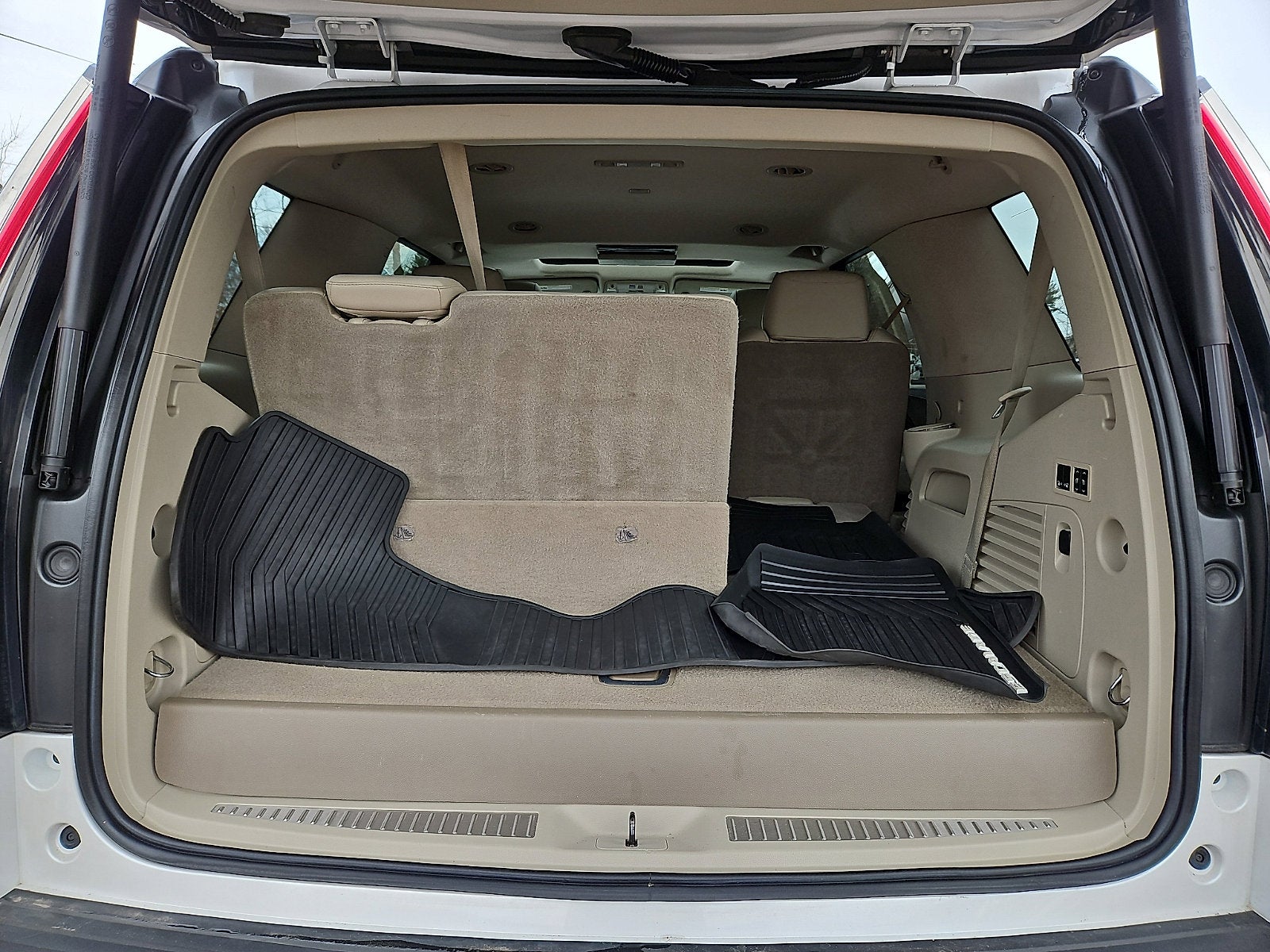 2016 Cadillac Escalade Luxury Collection