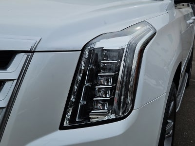 2016 Cadillac Escalade Luxury Collection
