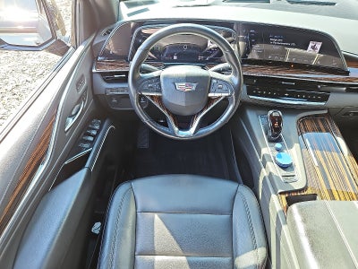 2024 Cadillac Escalade ESV Luxury