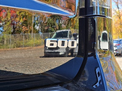 2024 Cadillac Escalade ESV Luxury