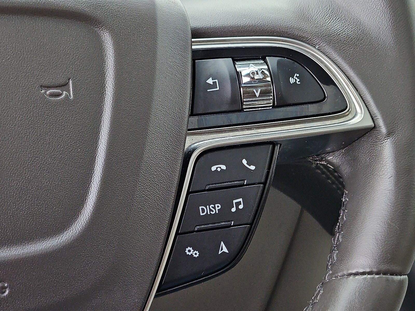 2019 Lincoln Nautilus Select