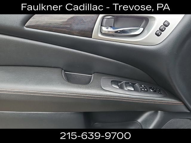 2020 Nissan Pathfinder SL