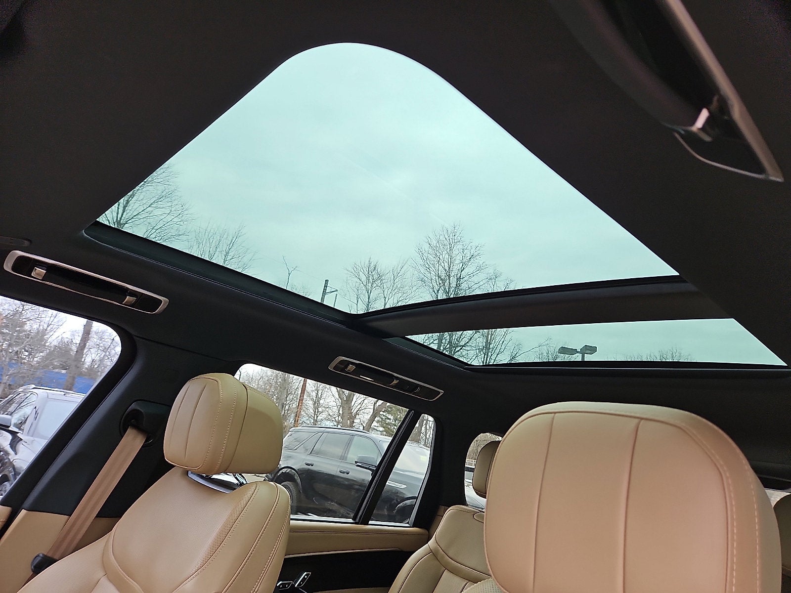 2024 Land Rover Range Rover SE