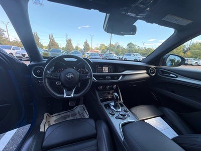 2023 Alfa Romeo Stelvio Veloce