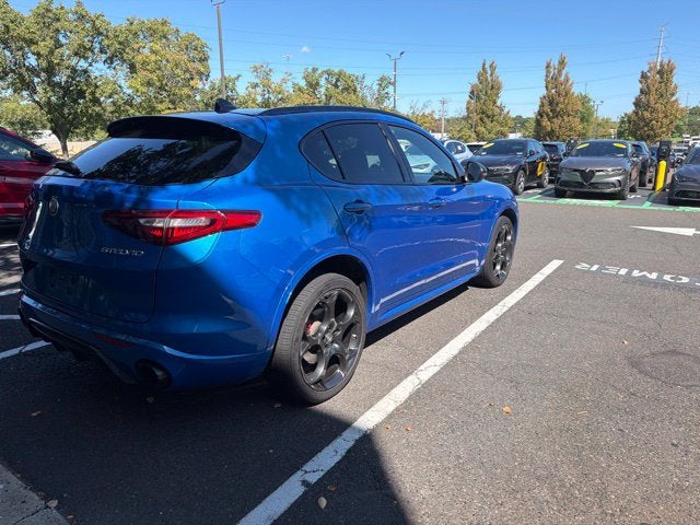 2023 Alfa Romeo Stelvio Veloce
