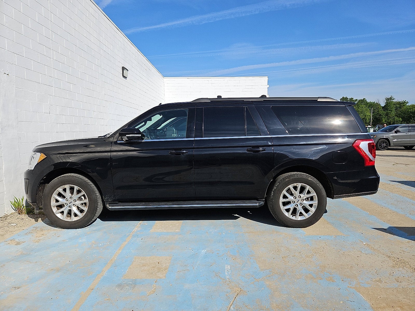 2020 Ford Expedition Max XLT