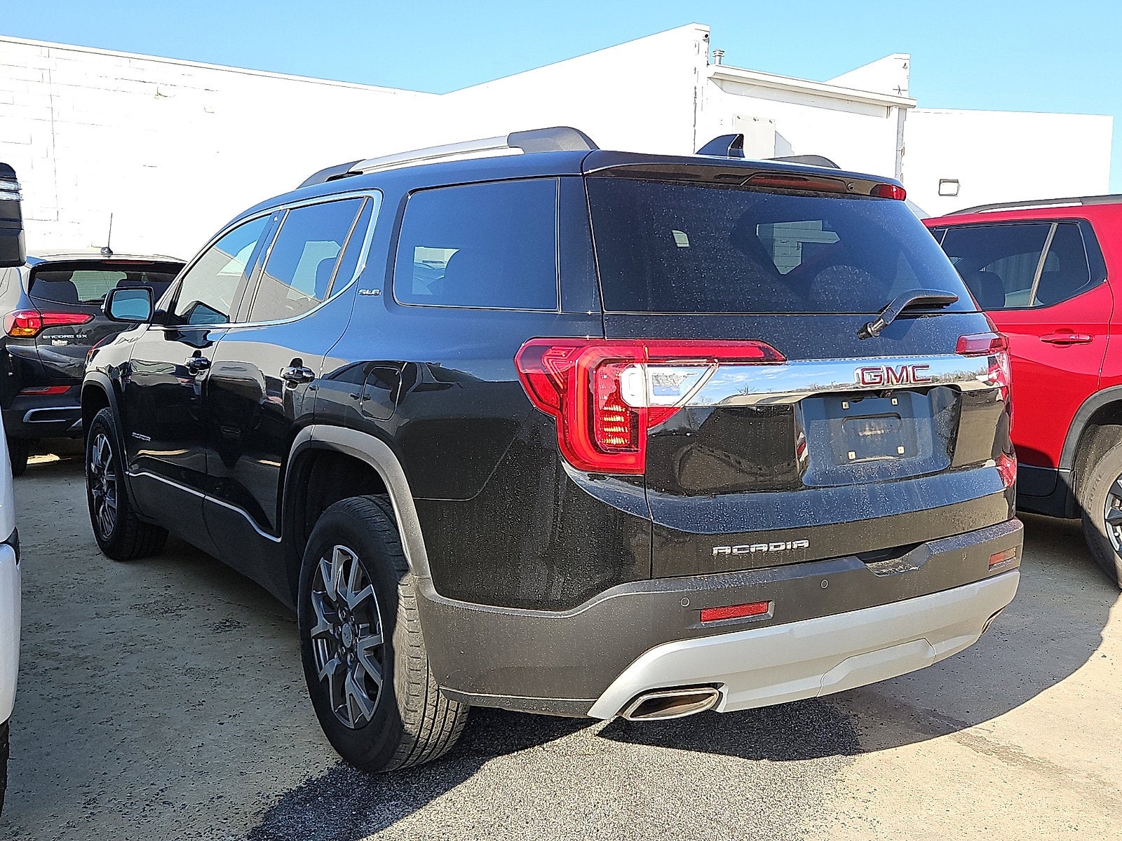 2023 GMC Acadia SLE