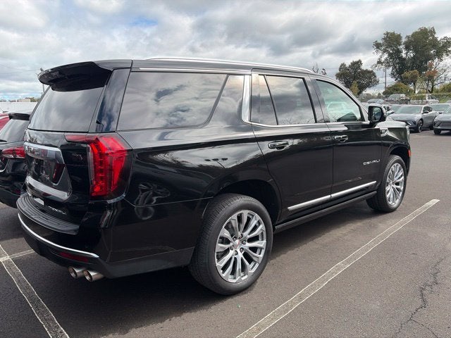 2024 GMC Yukon Denali - Photo 8