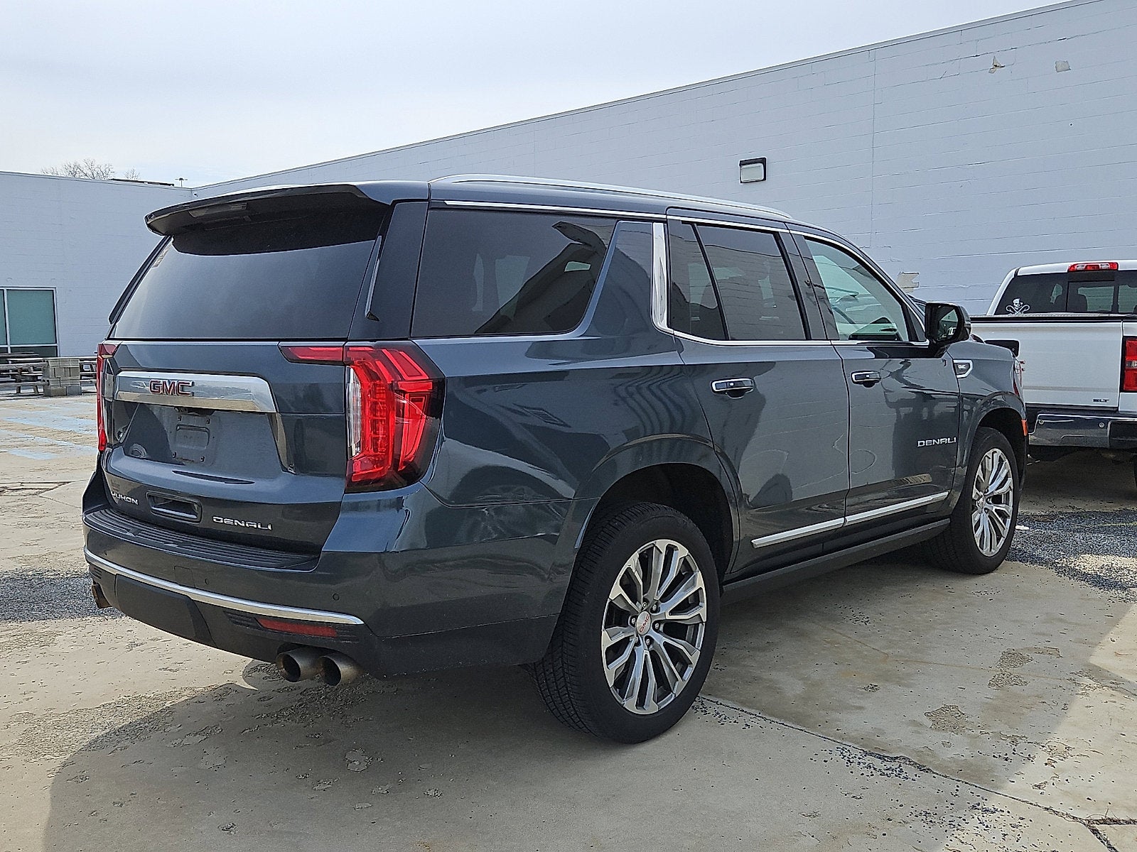 2021 GMC Yukon Denali