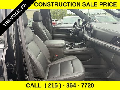 2025 Chevrolet Suburban LT