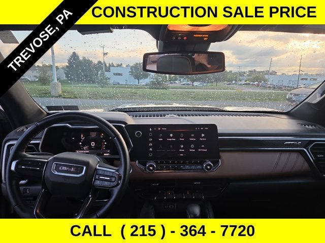 2023 GMC Canyon 4WD AT4