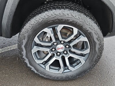 2024 GMC Canyon AT4