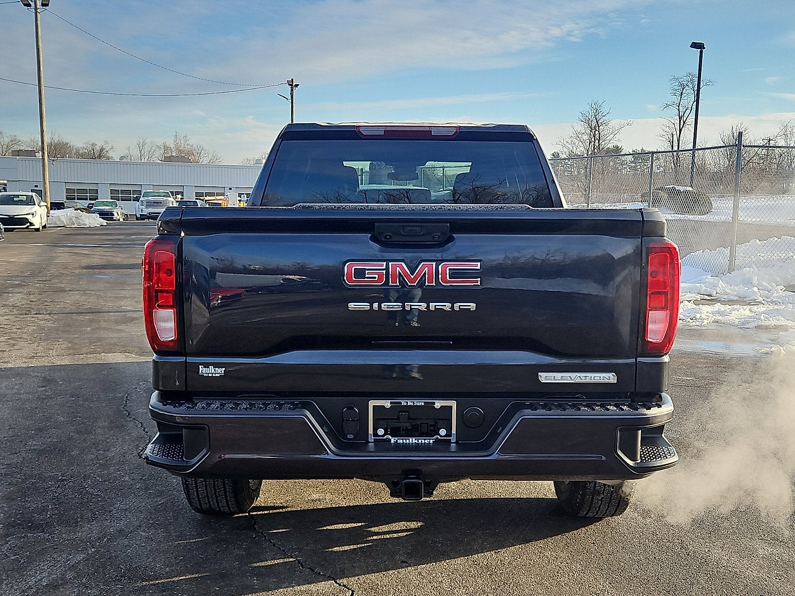 2025 GMC Sierra 1500 Elevation