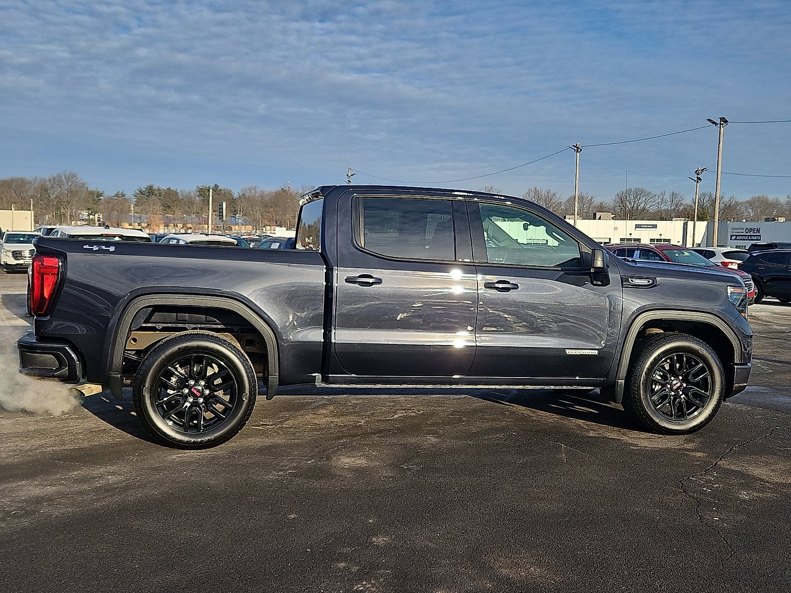 2025 GMC Sierra 1500 Elevation