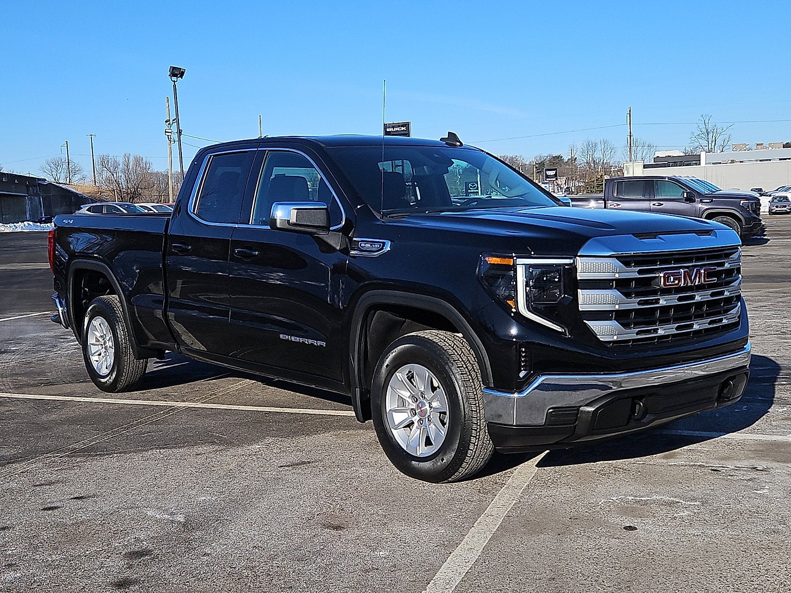 2023 GMC Sierra 1500 SLE