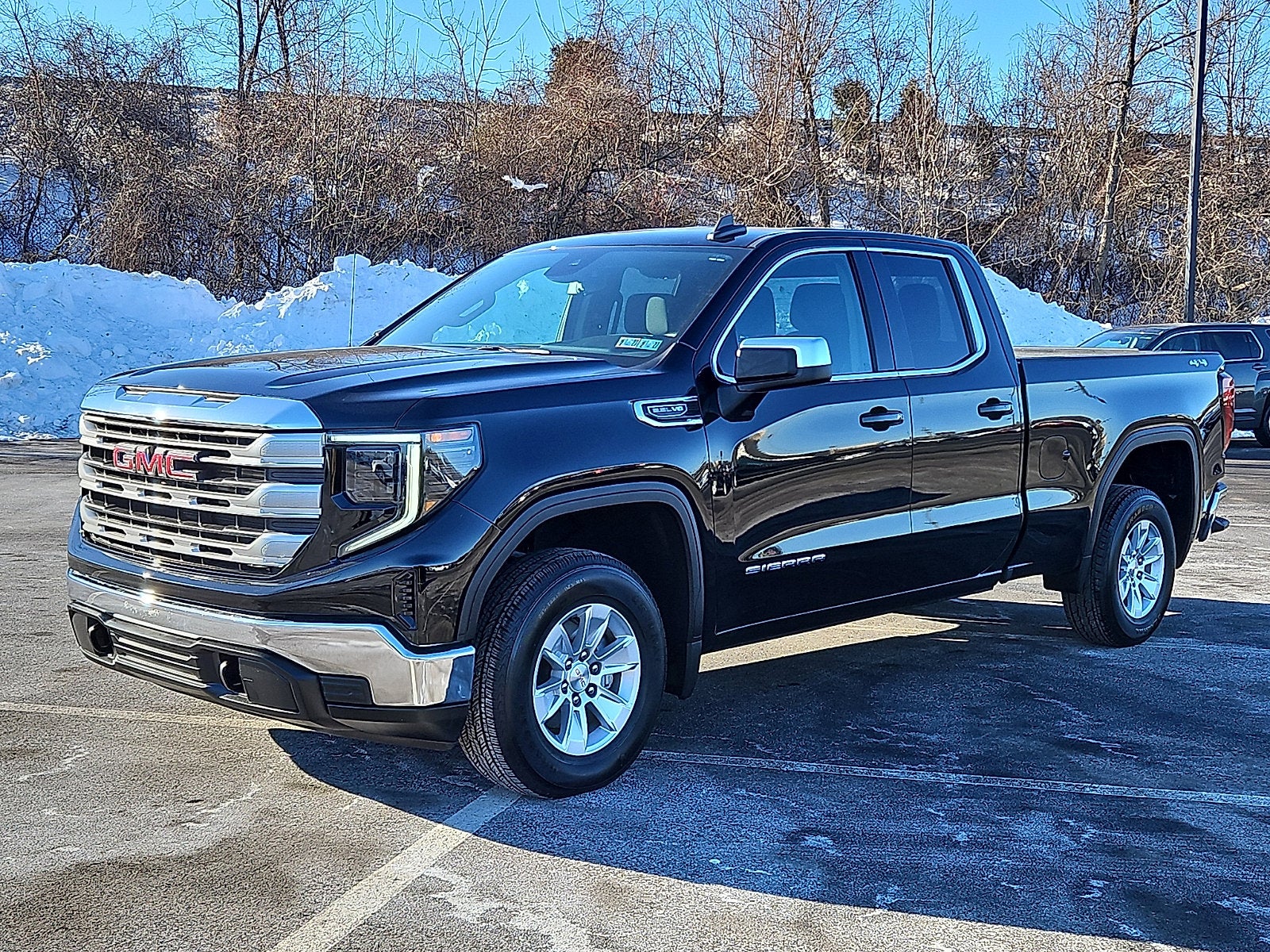 2023 GMC Sierra 1500 SLE