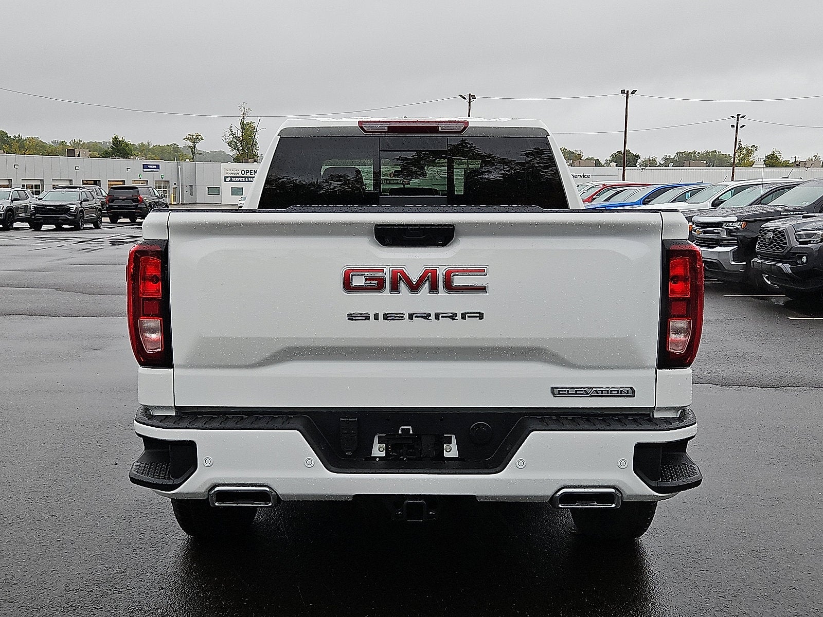 2026 GMC Sierra 1500 Elevation