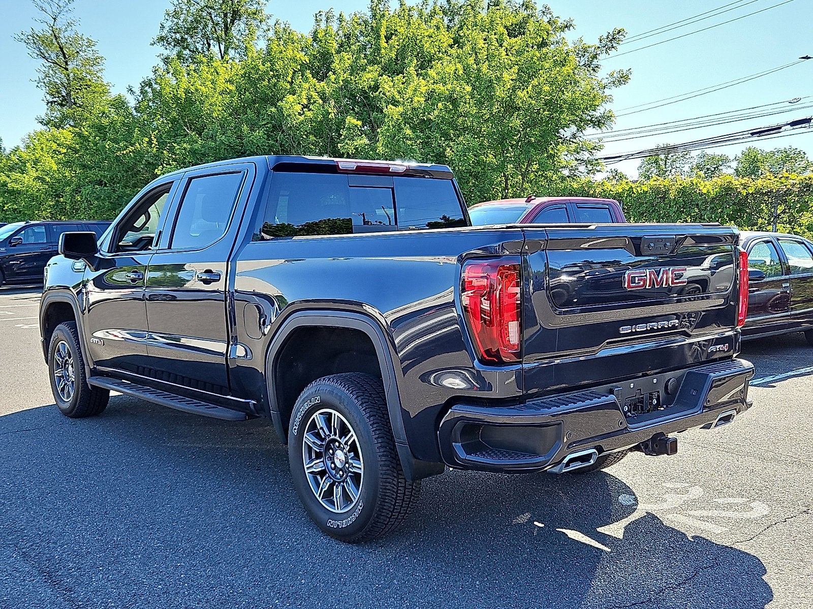 2024 GMC Sierra 1500 AT4