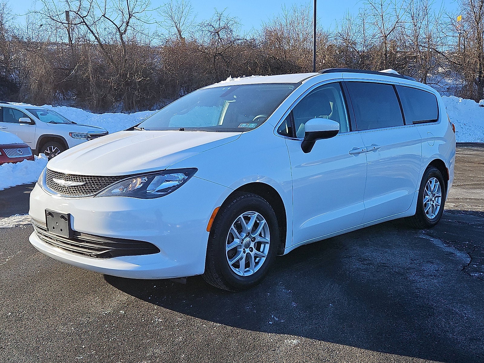 2020 Chrysler Voyager LXI