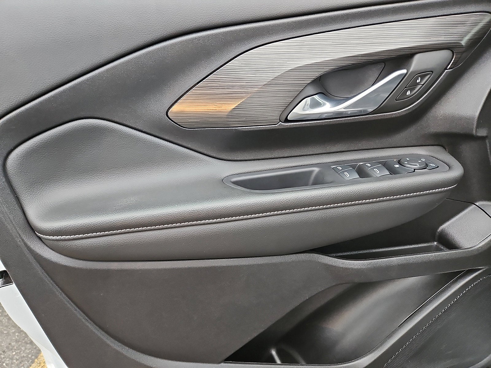 2024 GMC Terrain SLE - Photo 12