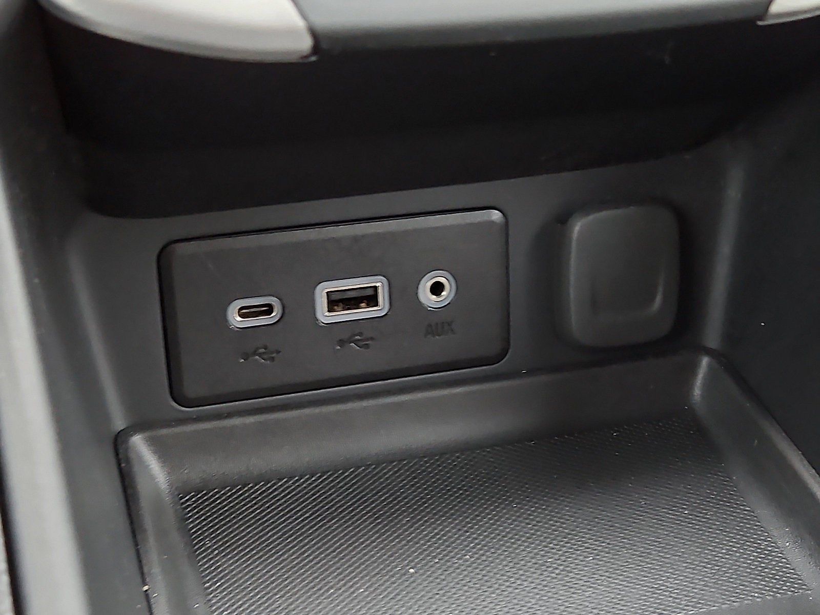 2024 GMC Terrain SLE - Photo 23