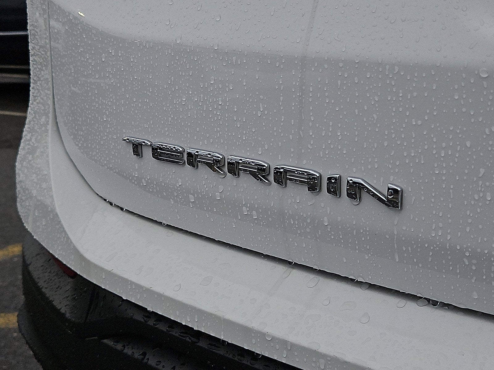 2024 GMC Terrain SLE - Photo 30