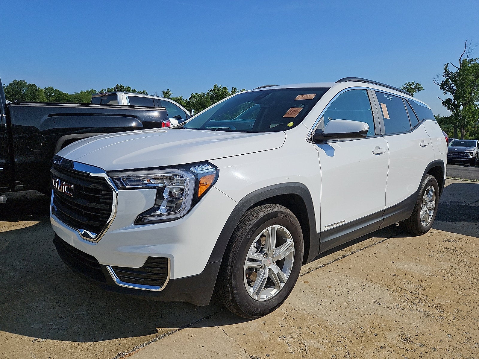 2023 GMC Terrain SLE