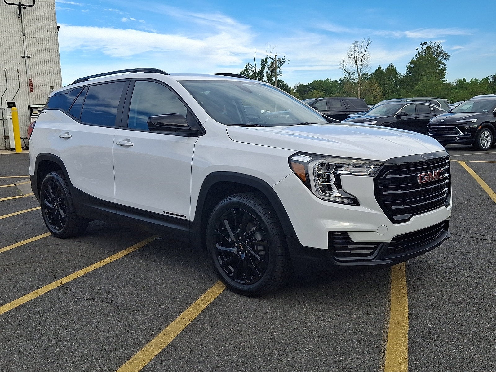 2023 GMC Terrain SLE
