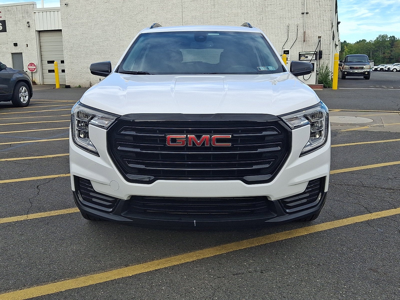 2023 GMC Terrain SLE