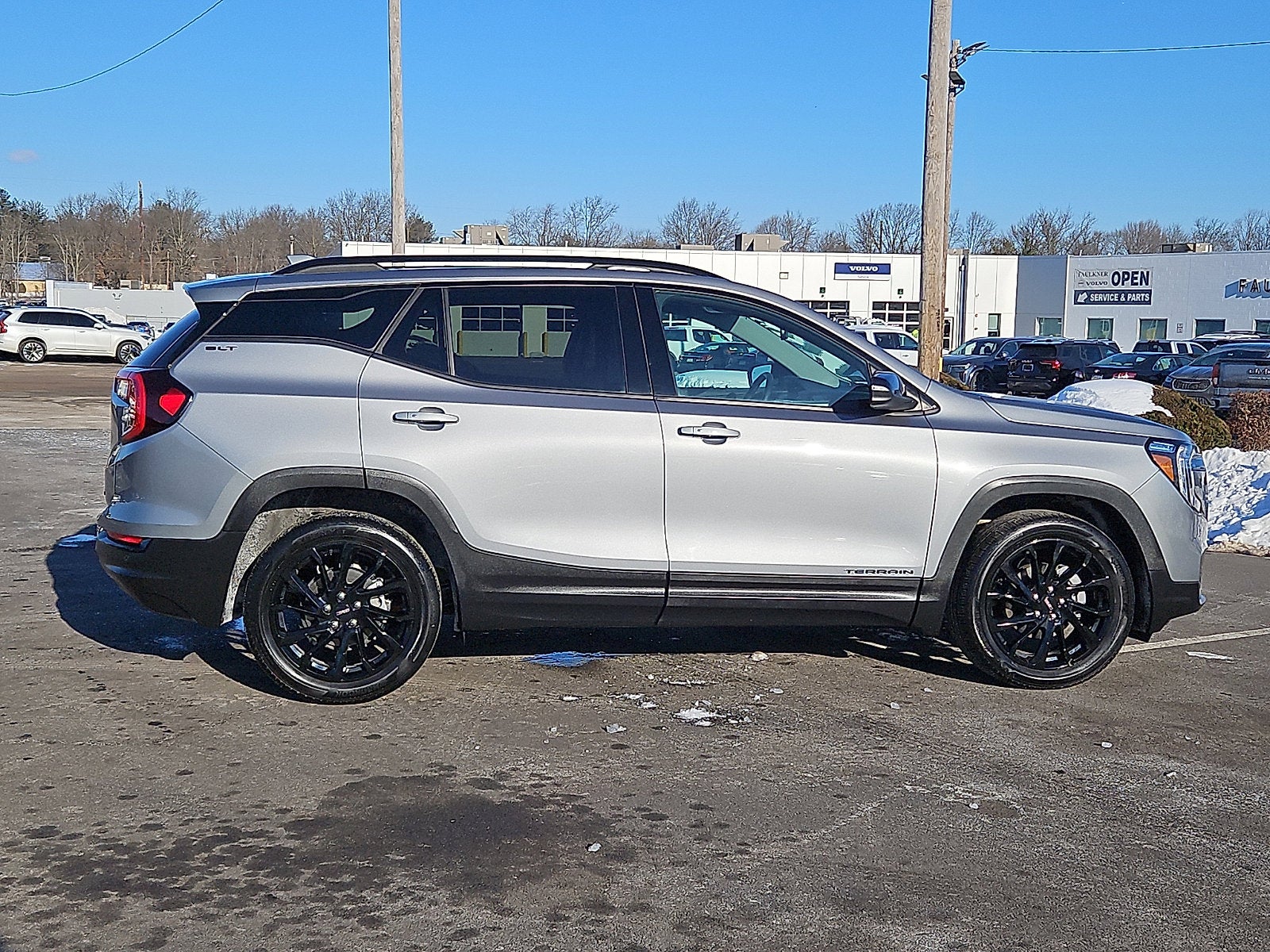 2023 GMC Terrain SLT