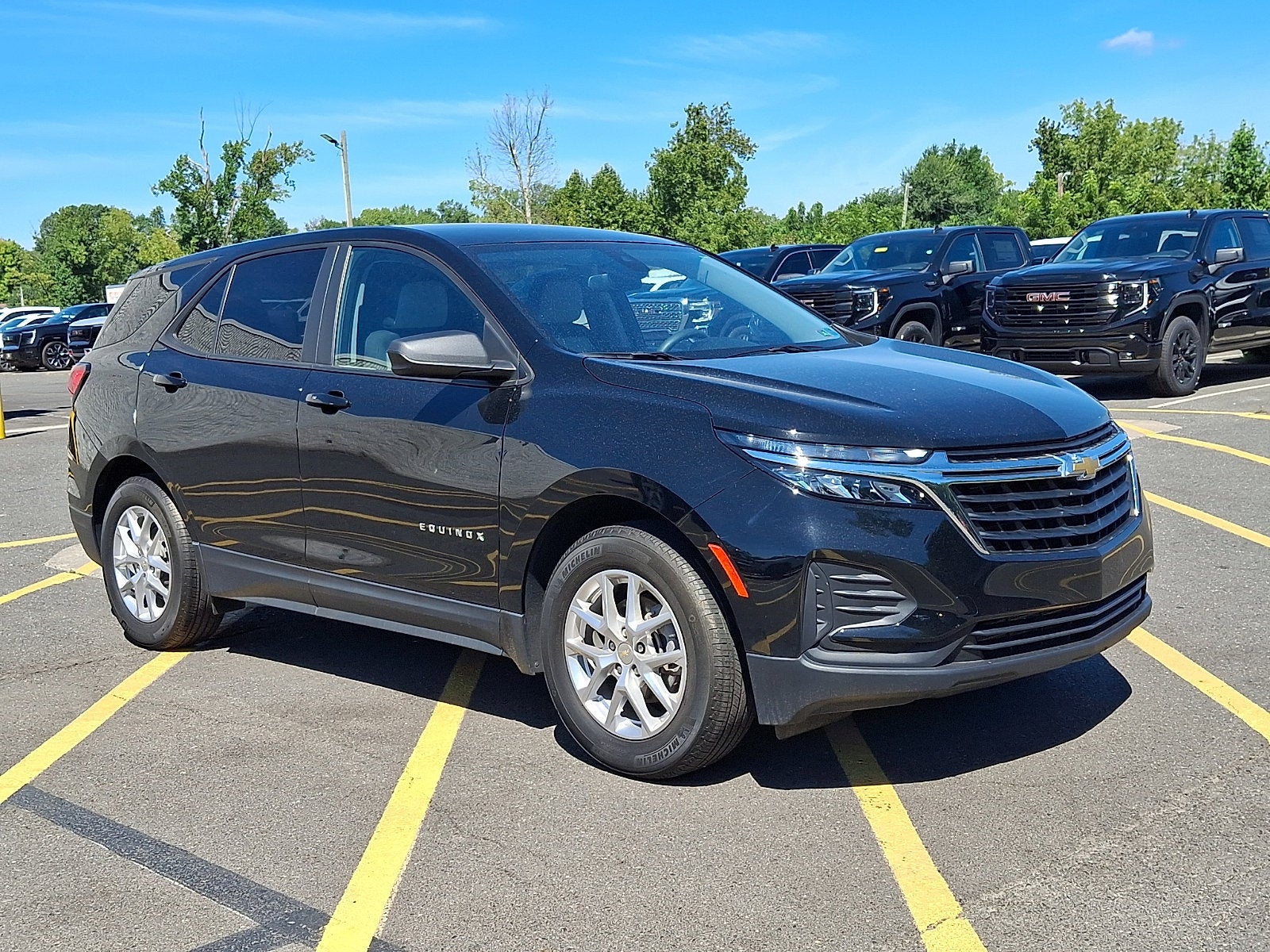2023 Chevrolet Equinox LS