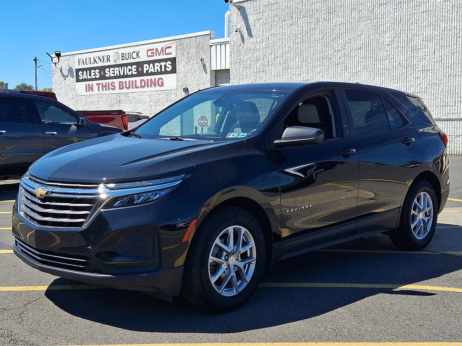 2023 Chevrolet Equinox LS