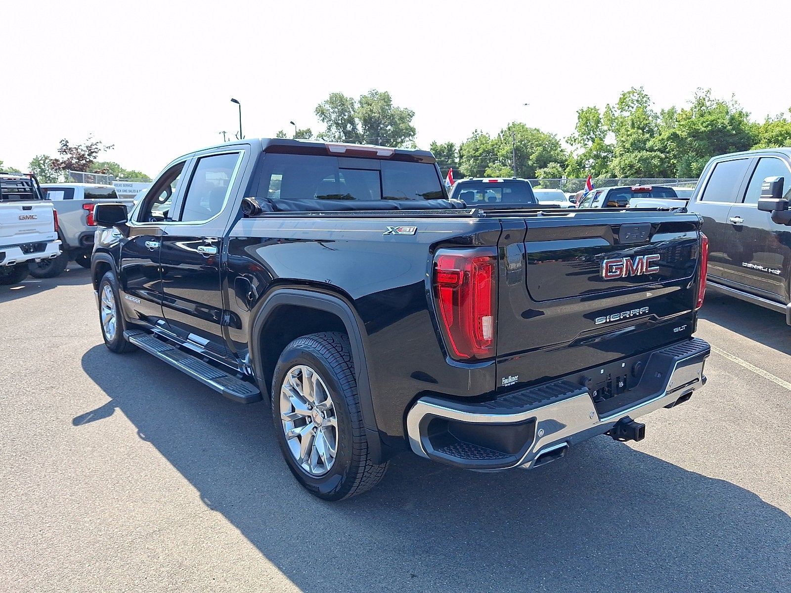2020 GMC Sierra 1500 SLT