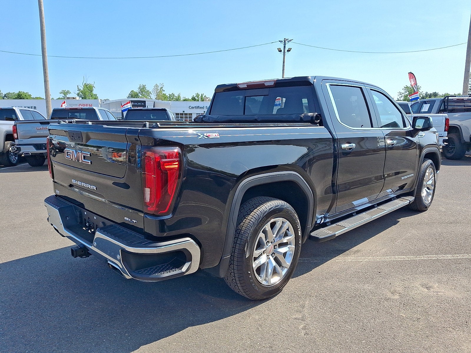 2020 GMC Sierra 1500 SLT