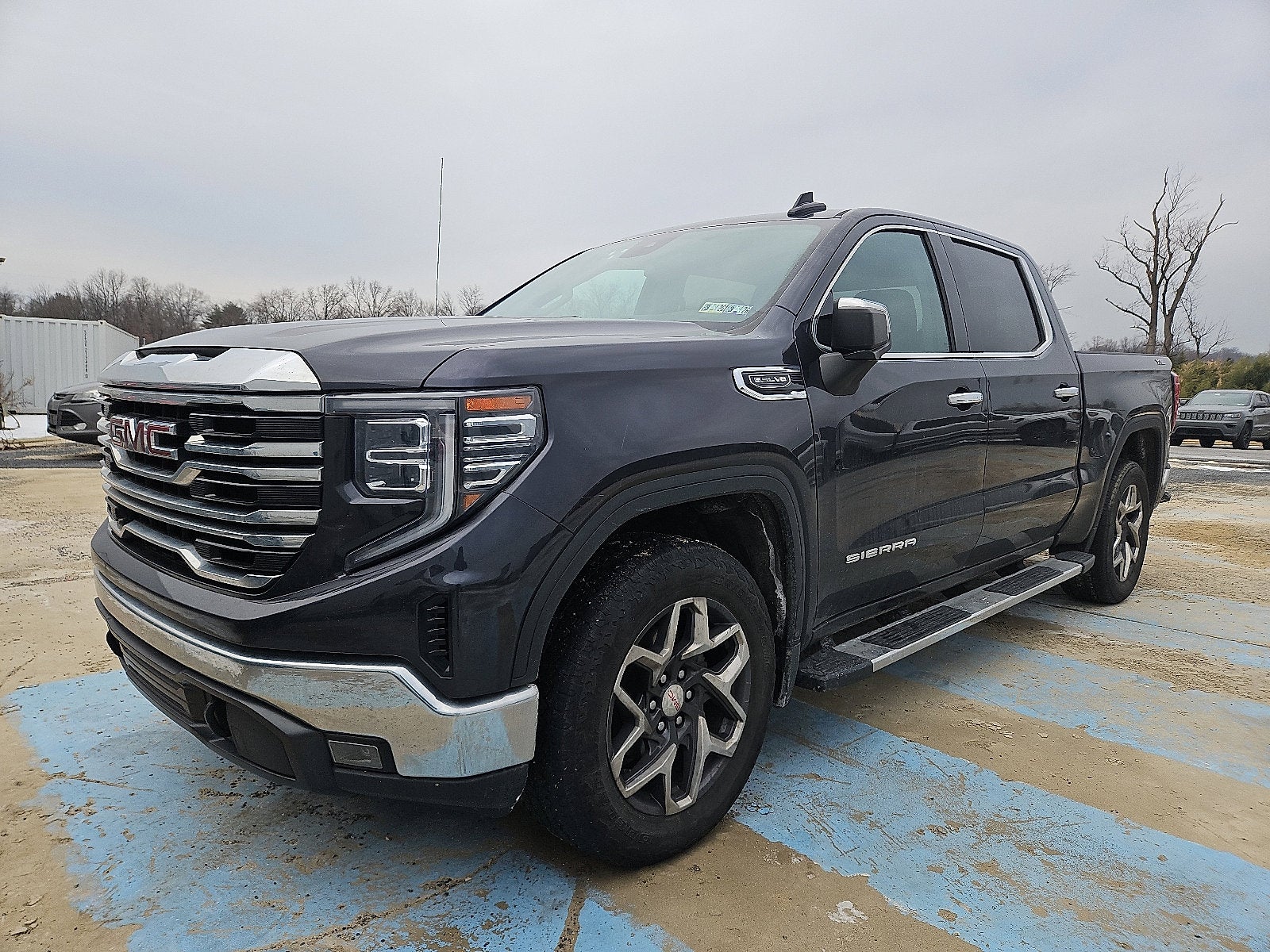 2023 GMC Sierra 1500 SLT