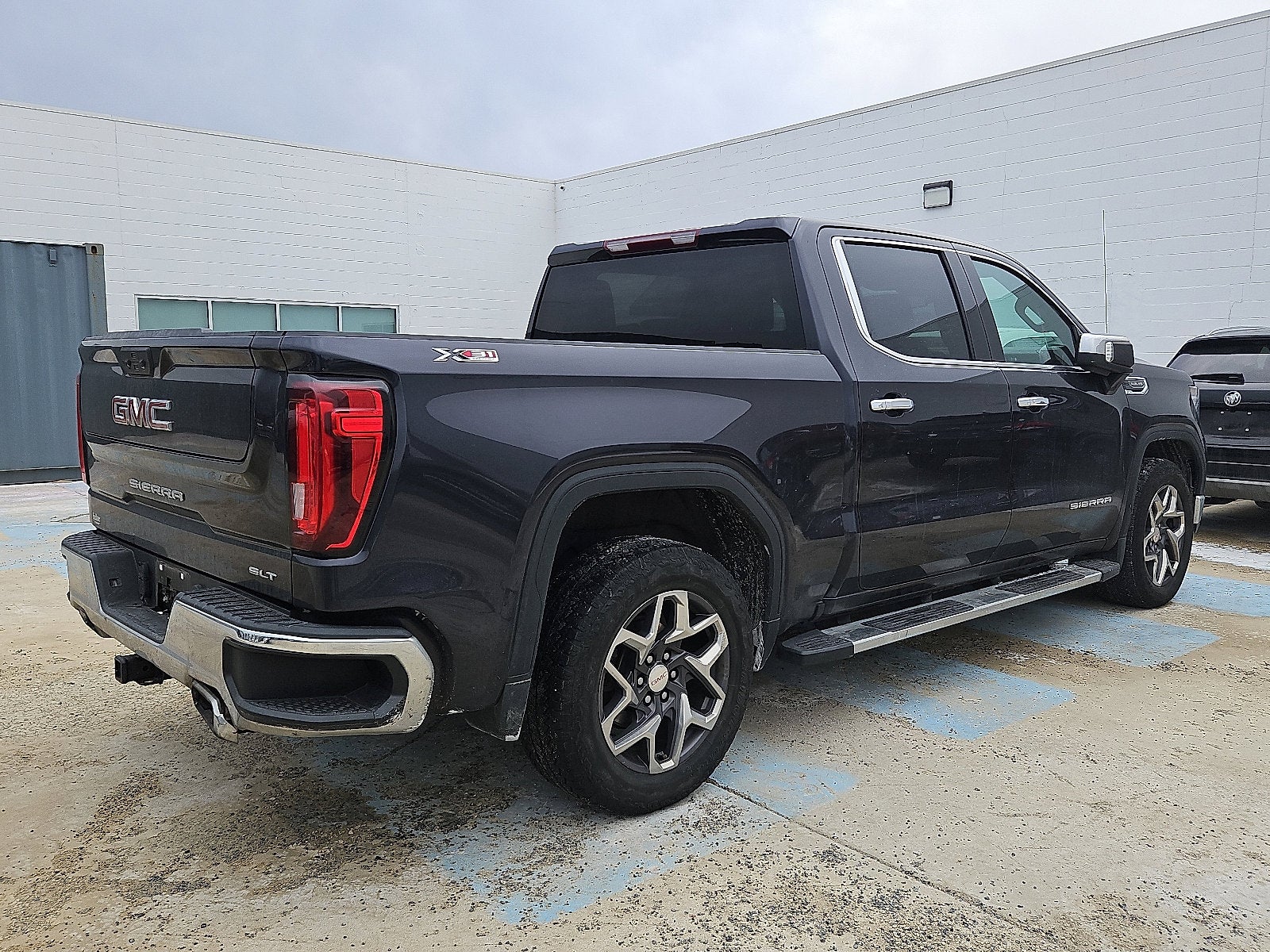 2023 GMC Sierra 1500 SLT