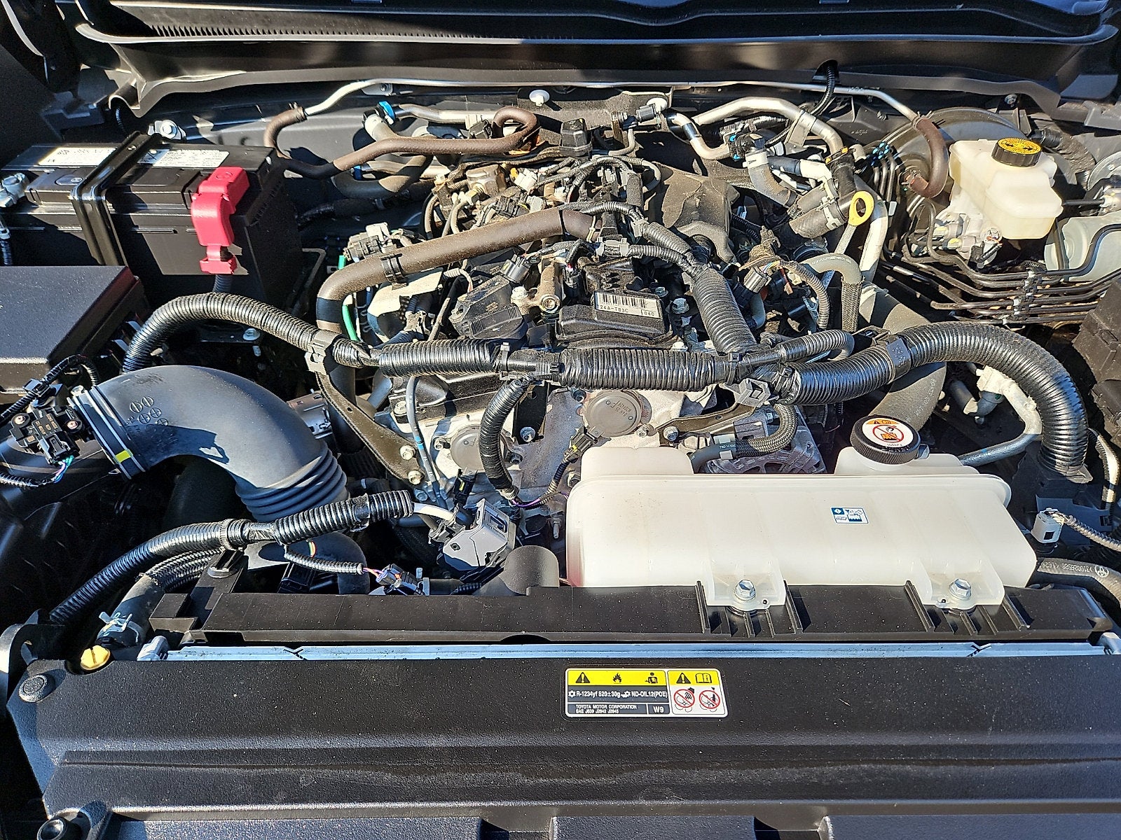 2024 Toyota Tacoma 4WD SR5