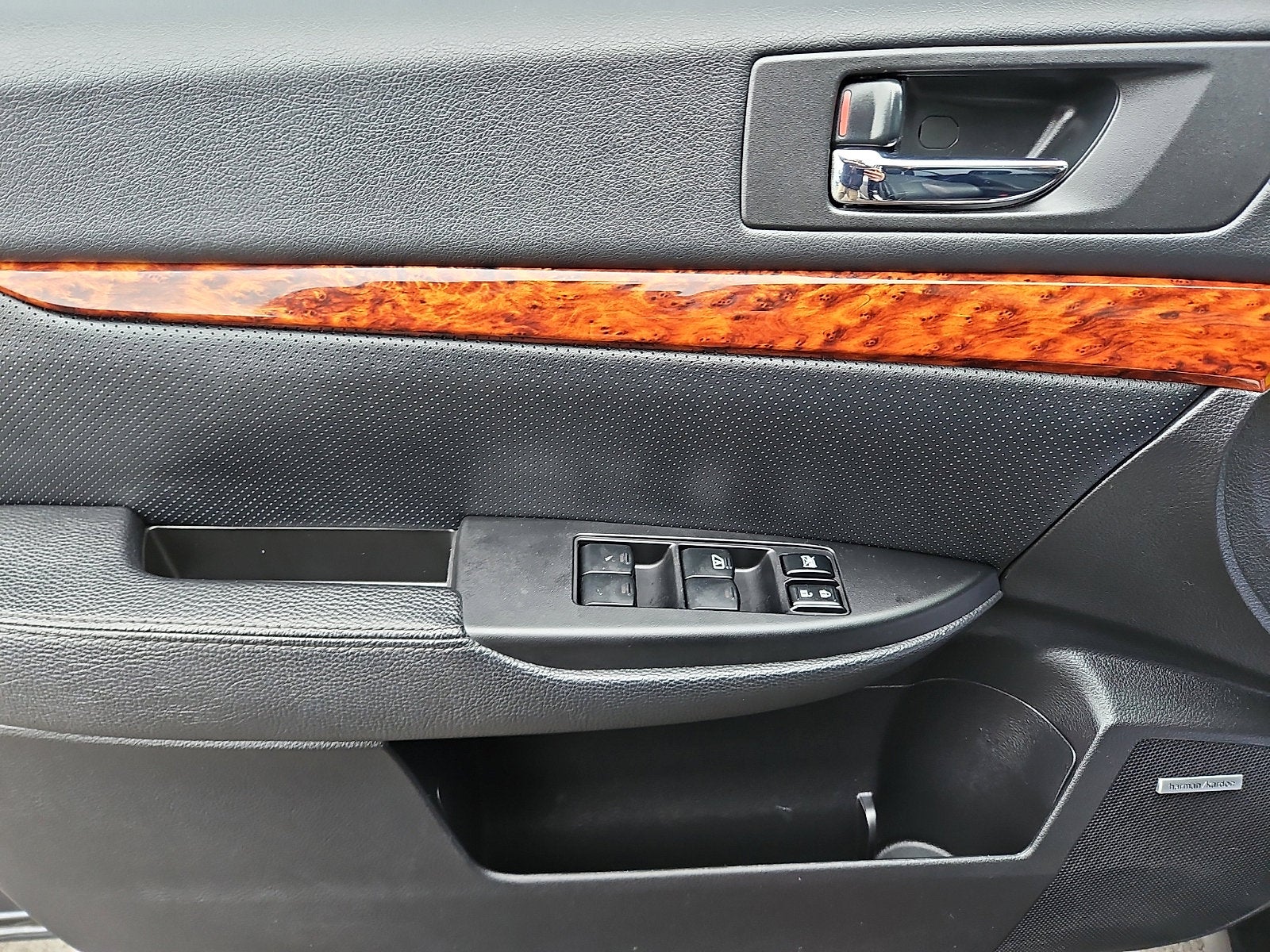 2011 Subaru Outback 2.5i Limited Pwr Moon