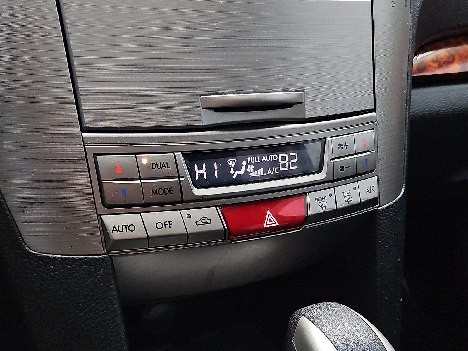 2011 Subaru Outback 2.5i Limited Pwr Moon