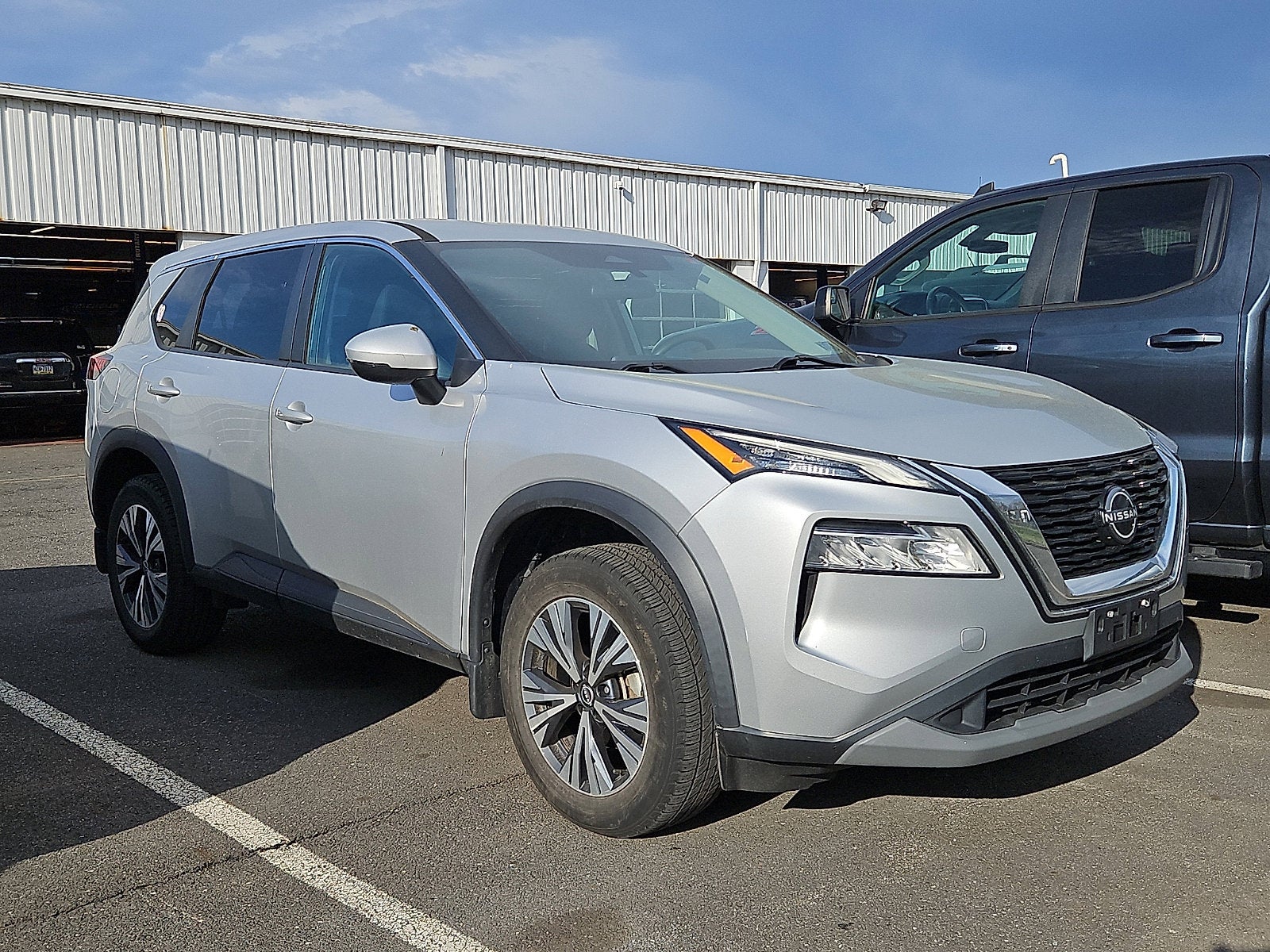 2022 Nissan Rogue SV