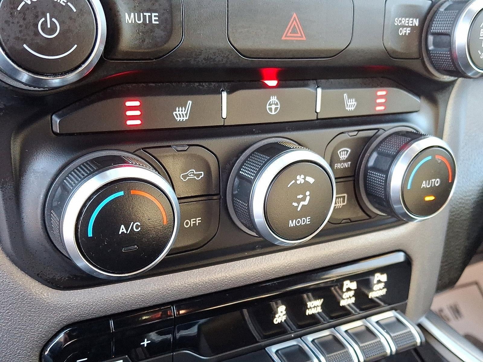 2022 RAM 1500 Big Horn 4x4 Crew Cab 5'7" Box