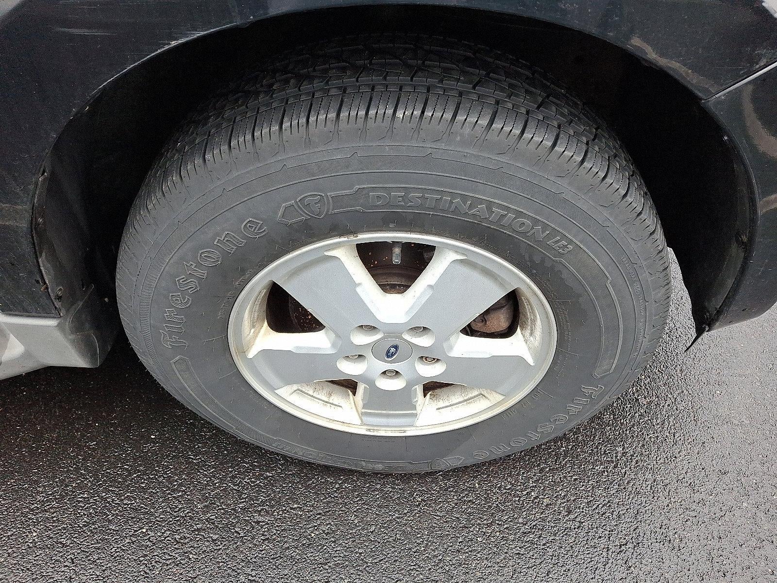 2011 Ford Escape FWD 4dr XLT